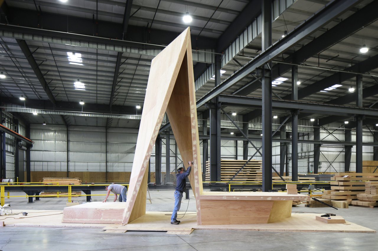 LEVER » Innovation » Mass Plywood Fabrication and Assembly